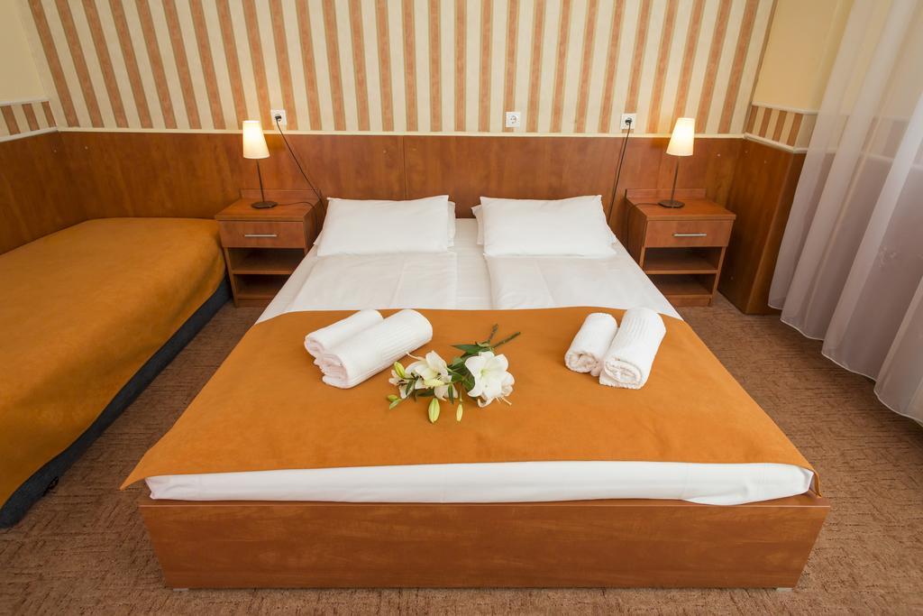 Atlantic Hotel Budapest Extérieur photo