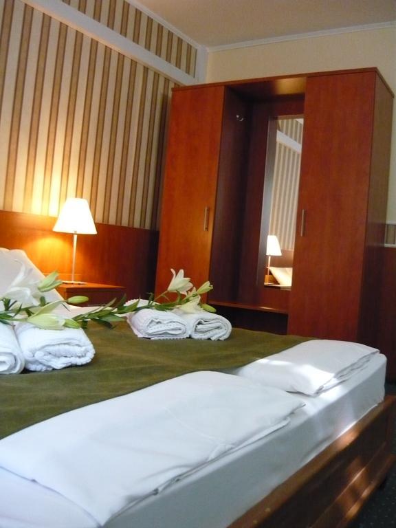 Atlantic Hotel Budapest Extérieur photo